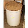Image 1 : VINTAGE SAUERKRAUT 15 GALLON CROCK.