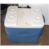 Image 1 : UNCLAIMED MERCHANDISE COLEMAN COOLER