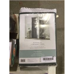 Botanical Grommet Panel (50" x 84")