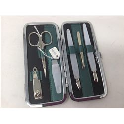 Manicure Set in Case