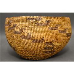 BAMTUSH POMO INDIAN BASKET