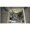 Image 1 : Box with contain
