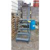 Image 1 : 5 Step Stair