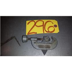 Superior Pipe Cutter