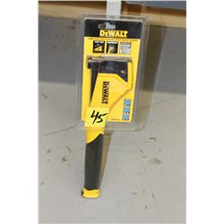dewalt hammer tacker