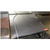 Image 2 : Stainless Steel Square Prep Table w/ 2 Undershelves 29.5"x32"x36"H