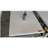 Image 3 : White Table w/ Metal Base (24x30) & 2 Wooden Chairs w/ Seat Cushions
