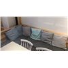 Image 1 : Qty 6 Throw Pillows