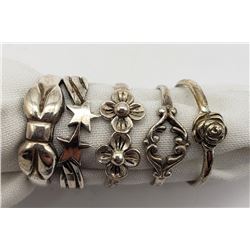 5-ANTIQUE STERLING RINGS WITH FLOWER DESIGNS
