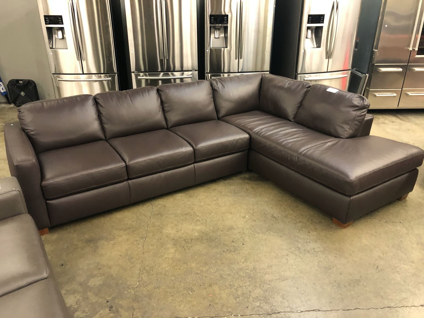 NATUZZI ADDITIONS BROWN LEATHER SECTIONAL Able Auctions