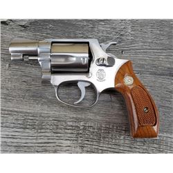 SMITH  WESSON MODEL 60