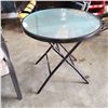 Image 2 : HAMPTON BAY FOLDING PATIO TABLE W/ 3 CHAIRS AND 2 CUSHIONS