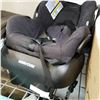 Image 1 : MAXI COSI CHILD CARRIER CAR SEAT