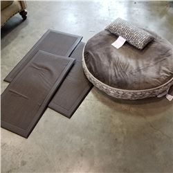 DOG BED AND 3 DOOR MATS