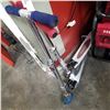 Image 1 : 2 RAZOR SCOOTERS