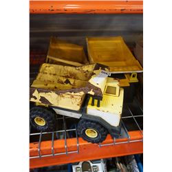 METAL TONKA AND OTHER DUMP TRUNK