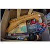 Image 3 : BOX OF ESTATE COLLECTIBLES