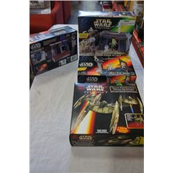 4 NEW STAR WARS TOYS