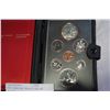 Image 2 : 1980 CANADIAN DOUBLE DOLLAR SET WITH SILVER POLAR BEAR DOLLAR .500 SILVER