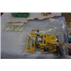 Image 2 : LOT OF VINTAGE LEGO CONSTRUCTION, LANDS, VARIOUS PIECES