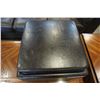Image 2 : LEATHER STORAGE OTTOMAN