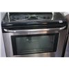 Image 2 : BLACK AND BRUSHED METAL OVEN