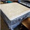 Image 1 : KING SIZE SEALY POSTUREPEDIC SISEMORE EURO PLUSH TOP MATTRESS