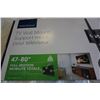 Image 2 : NEW OVERSTOCK INSIGNIA 47-80 INCH FULL MOTION TV WALL MOUNT 110LB CAPACITY