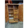 Image 2 : OAK 6 DRAWER ARMOIRE