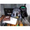 Image 1 : New 2005 King Kong & 2008 Star Wars Collectables