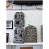 Image 1 : 3 Styrofoam Tombstones - 18" x 20"