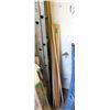 Image 1 : 17 Wood Broom / Mop Handles