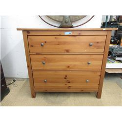 IKEA Hemnes 3 Drawer Dresser IKEA Hemnes 3 Drawer Dresser