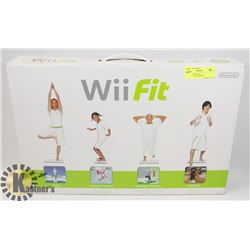 NEW NINTENDO WII GAME/BALANCE BOARD