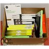 Image 1 : BOX OF ASSORTED APPLE TABLET CASES
