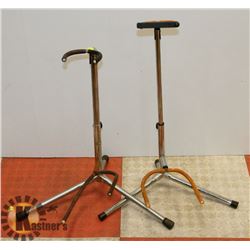 LOT OF TWO GUITAR STANDS