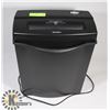 Image 1 : PAPER SHREDDER.