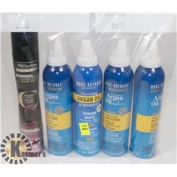 BAG OF MOUSSE AND HAIR SPRAY