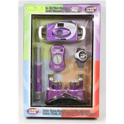 NEW 'CYBER GEAR' SET W/SPORTS WATCH, BIG VIEW