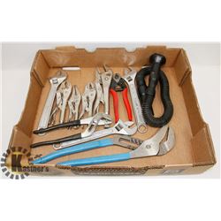 FLAT OF ASSORTED HAND TOOLS