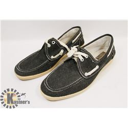 MADE IN SPAIN BLACK AND WHITE SZ 9