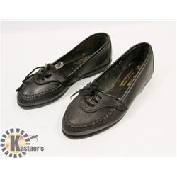 NORTHSATR BLACK SZ 11