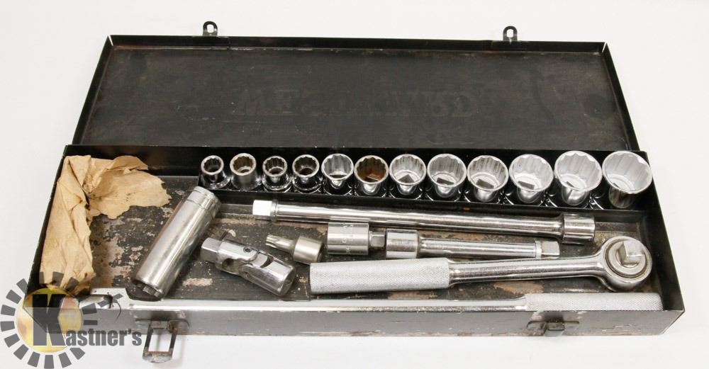 WESTWARD 1/2" DRIVE SOCKET SET. Kastner Auctions