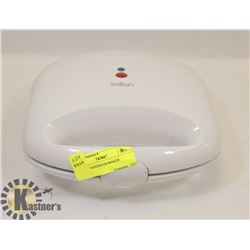 SALTON SANDWICH MAKER