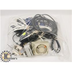 BAG WITH ASSORTED CABLES AND ELECTRICAL TIMER