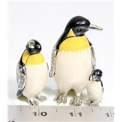 PAIR OF PENGUINS TRINKET BOX ENCRUSTED W/CRYSTALS