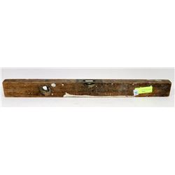 ANTIQUE WOOD LEVEL