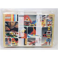 VINTAGE 1973 LEGO #4 303PCS