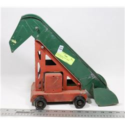 1950S PRESSED STEEL GRAIN ELEVATOR TOY.