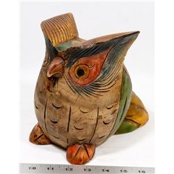 HAND CARVED WOODEN OWL DECOR.
